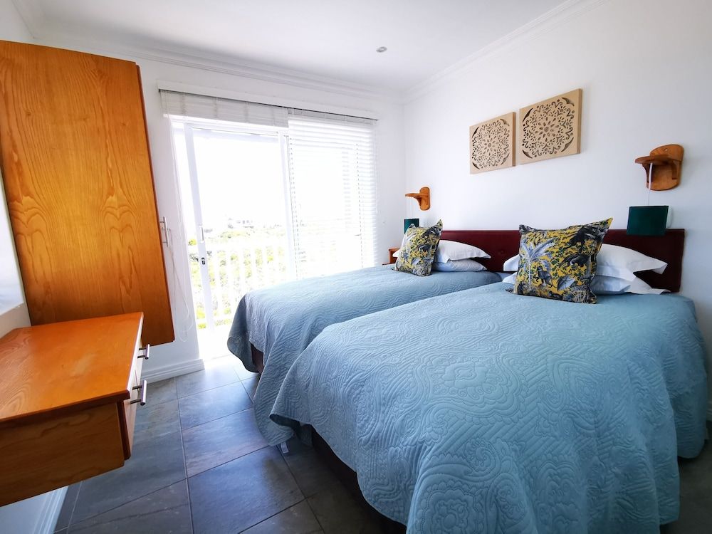 Apartment (1)