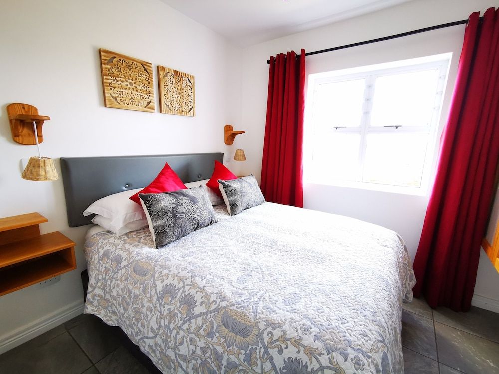 Apartment (3)