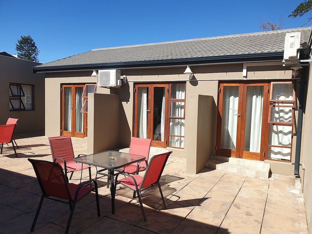 undefined Dilisca Guesthouse 4