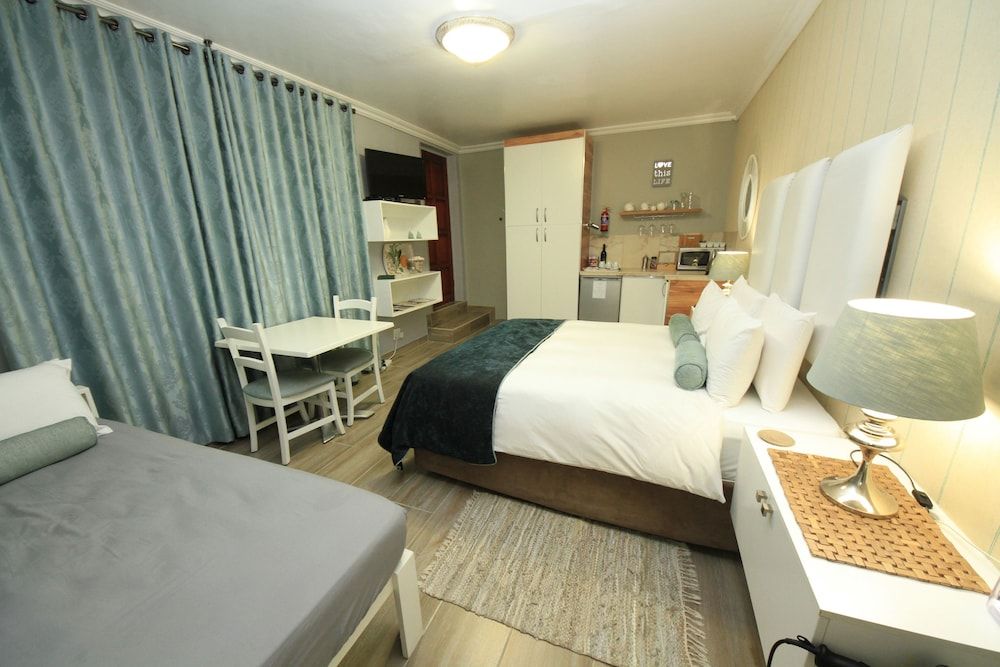 undefined Bay View Somerset West 9