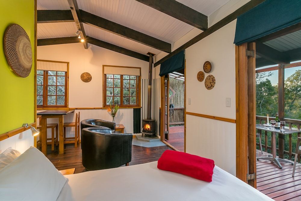 Moon Shine on Whiskey Creek Cabin, 1 Queen Bed, Mountain View 3