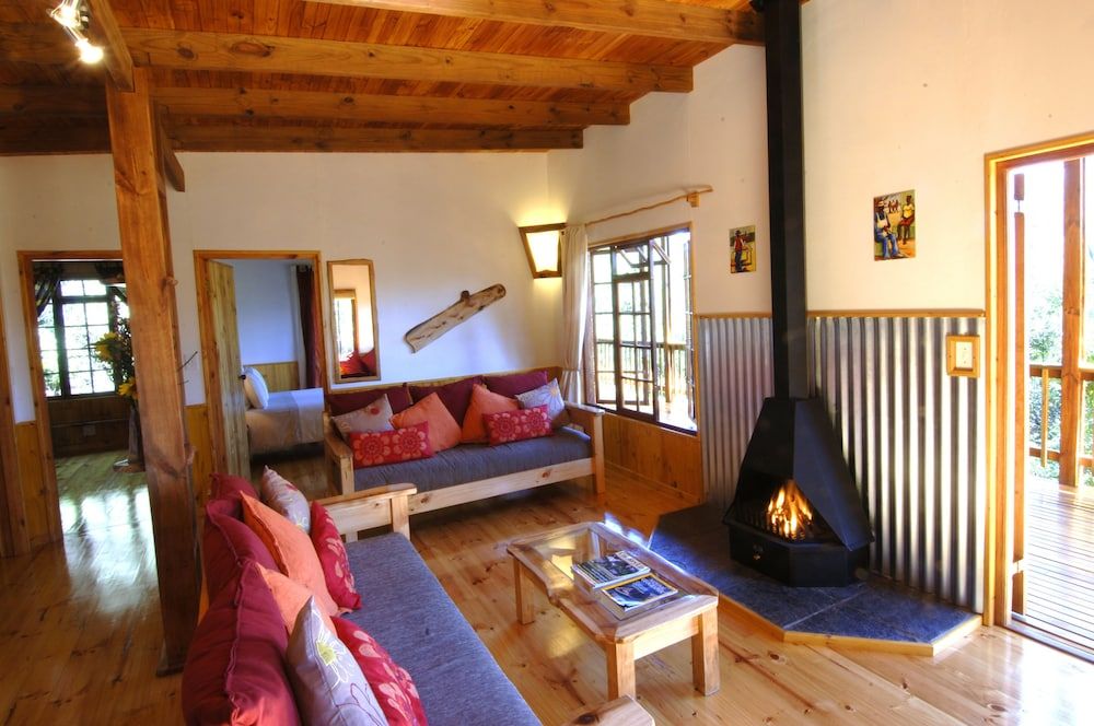 Moon Shine on Whiskey Creek Family Cabin, 2 Bedrooms, Mountain View 5