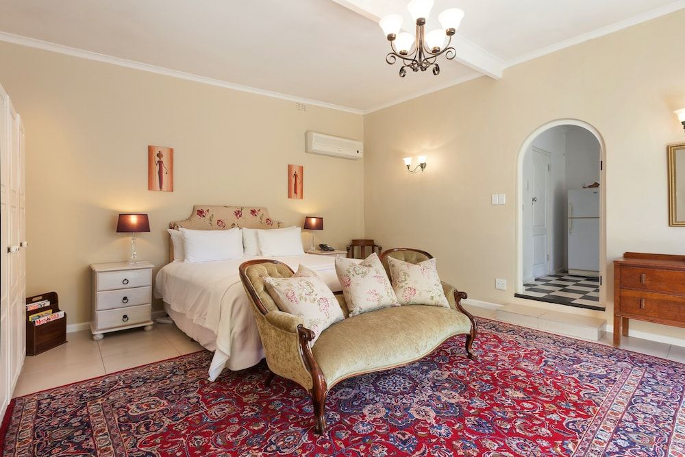 undefined Medindi Manor 5