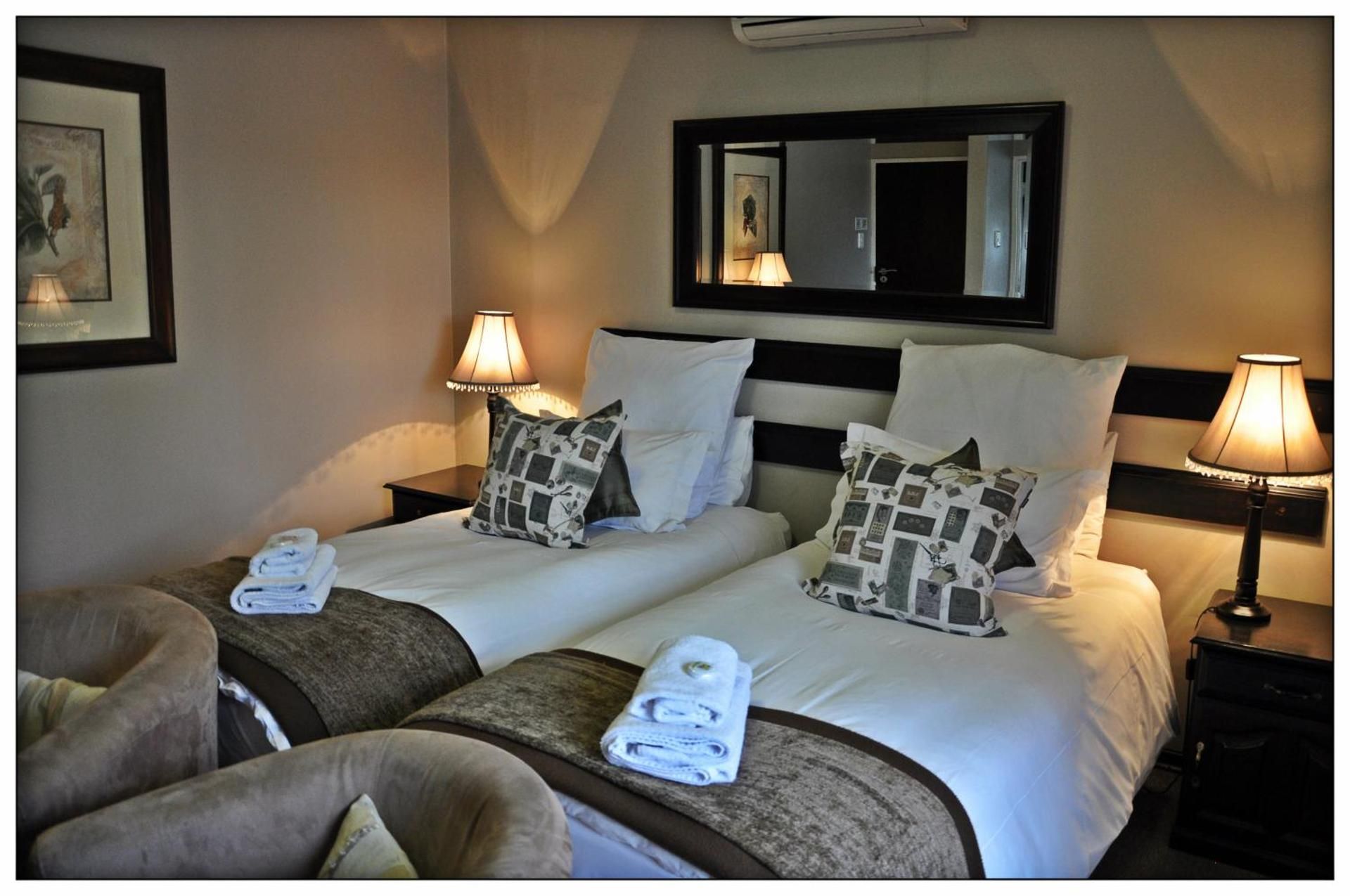 Deluxe Twin Room with Balcony