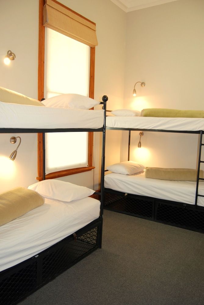 undefined Ashanti Lodge Backpackers Gardens 10