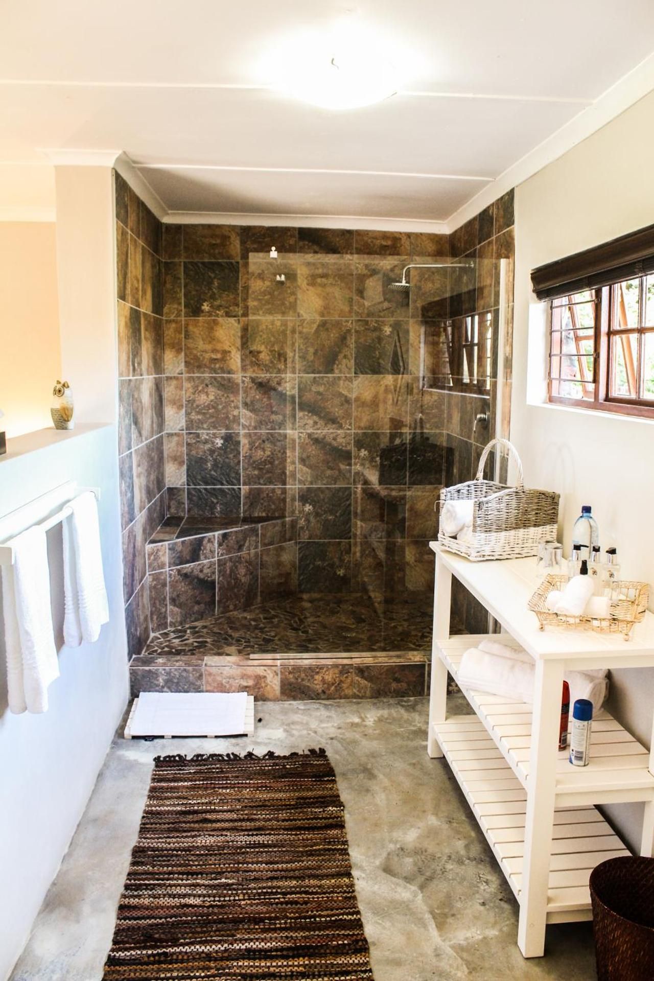 Deluxe Double Room with Shower