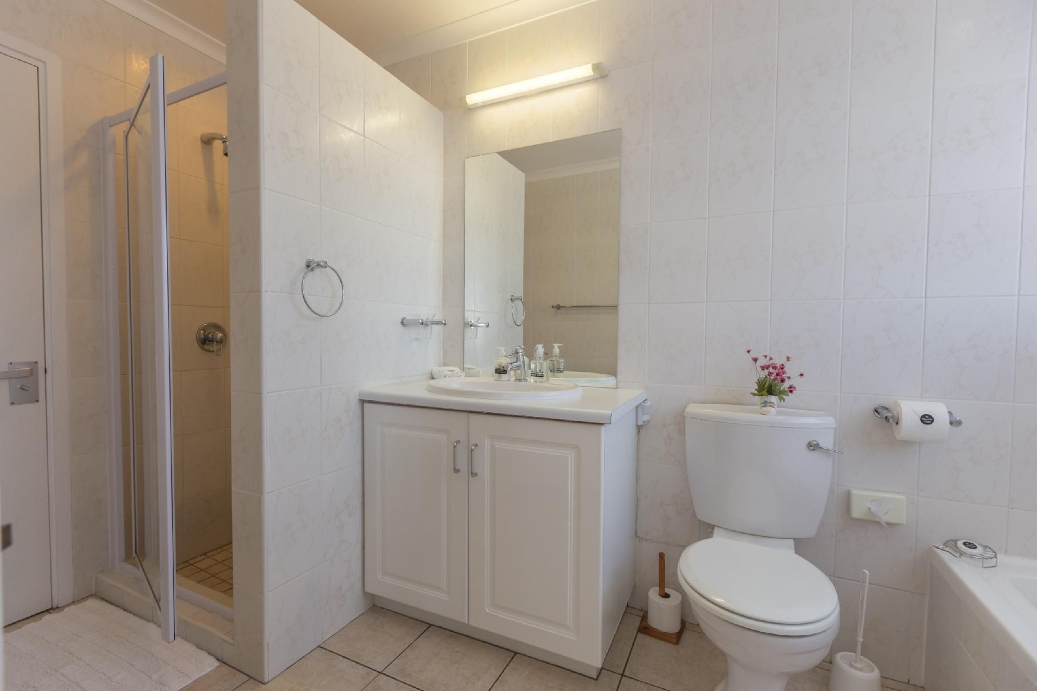 Thanda Vista B and B Twin Standard Sea View 3