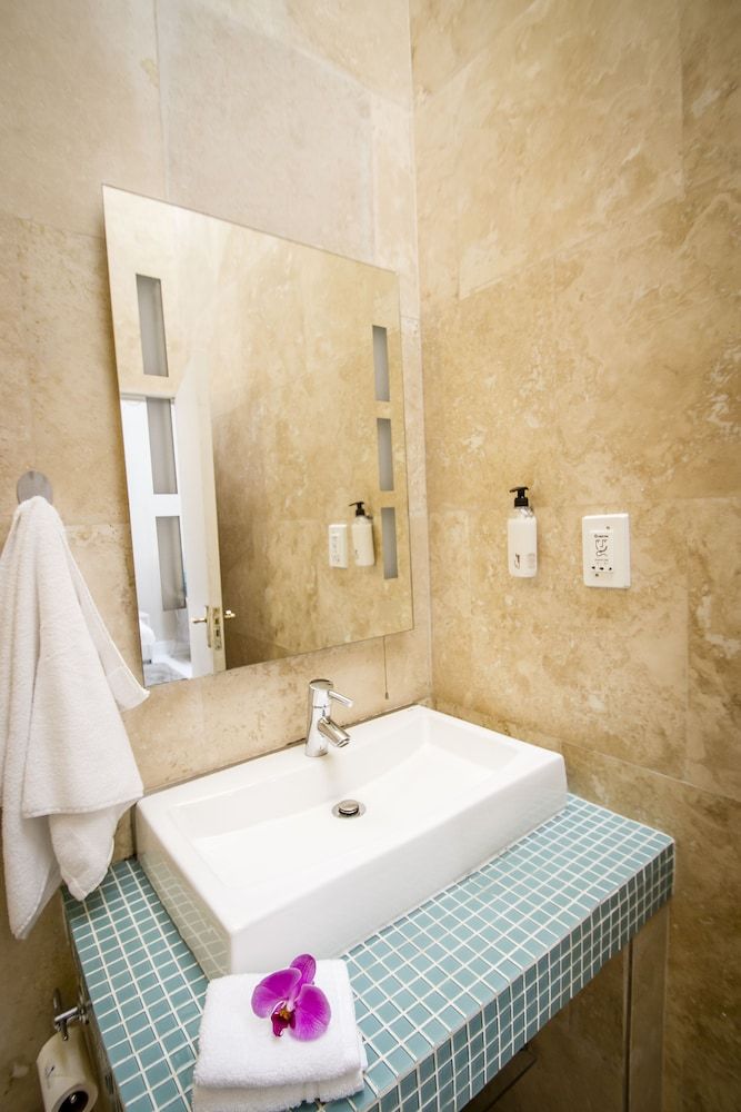 The Walden House Standard Double or Twin Room 11