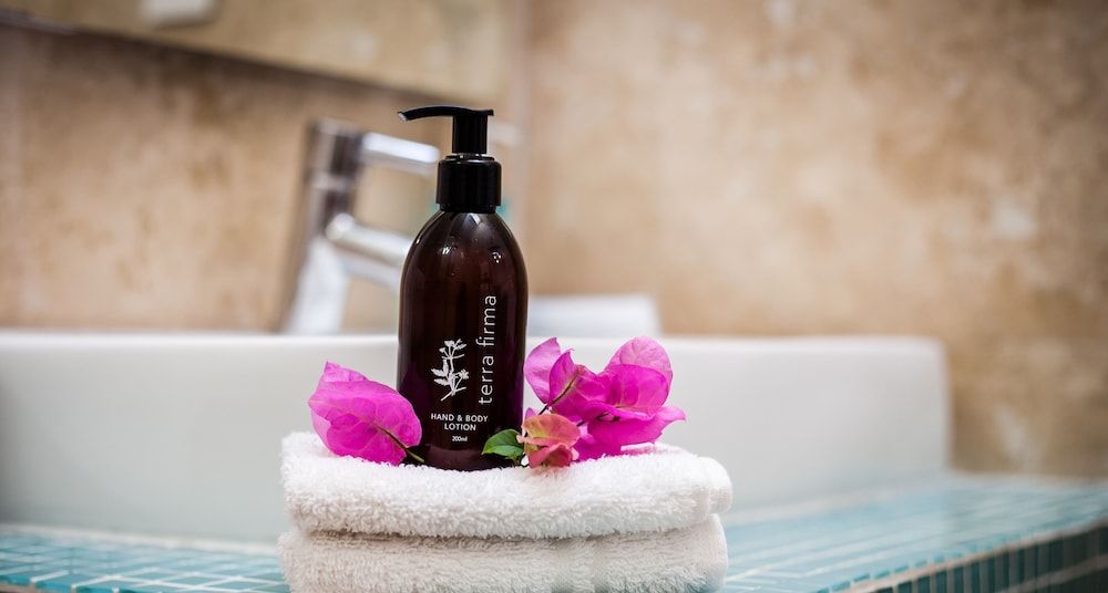 The Walden House Standard Double or Twin Room 16