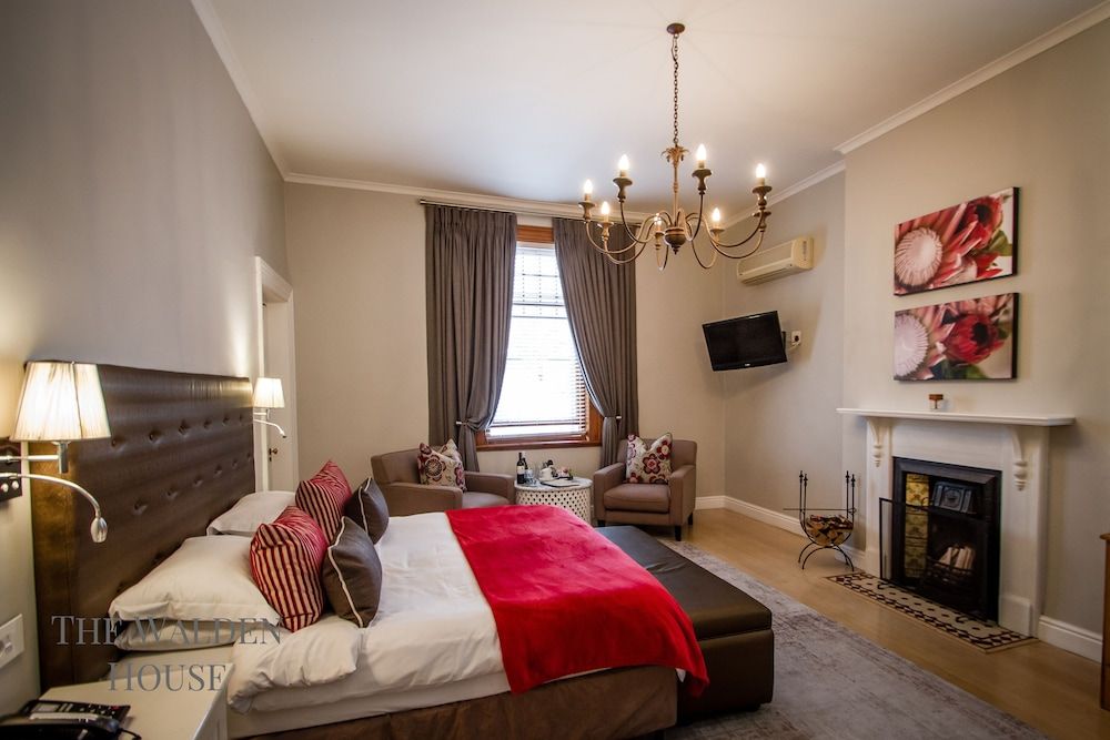 The Walden House Honeymoon Suite 2