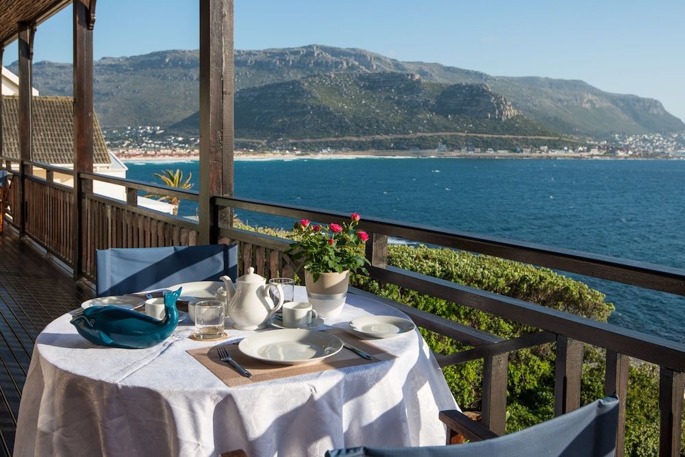 undefined A Whale of a Time 4