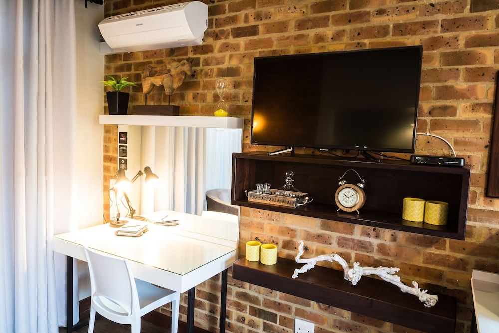 Grey Manor Guesthouse Luxury Suite 2