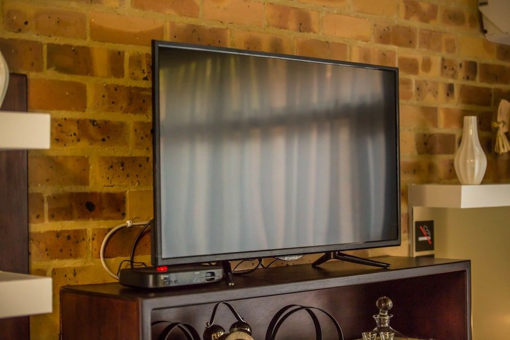 Grey Manor Guesthouse Luxury Suite 4