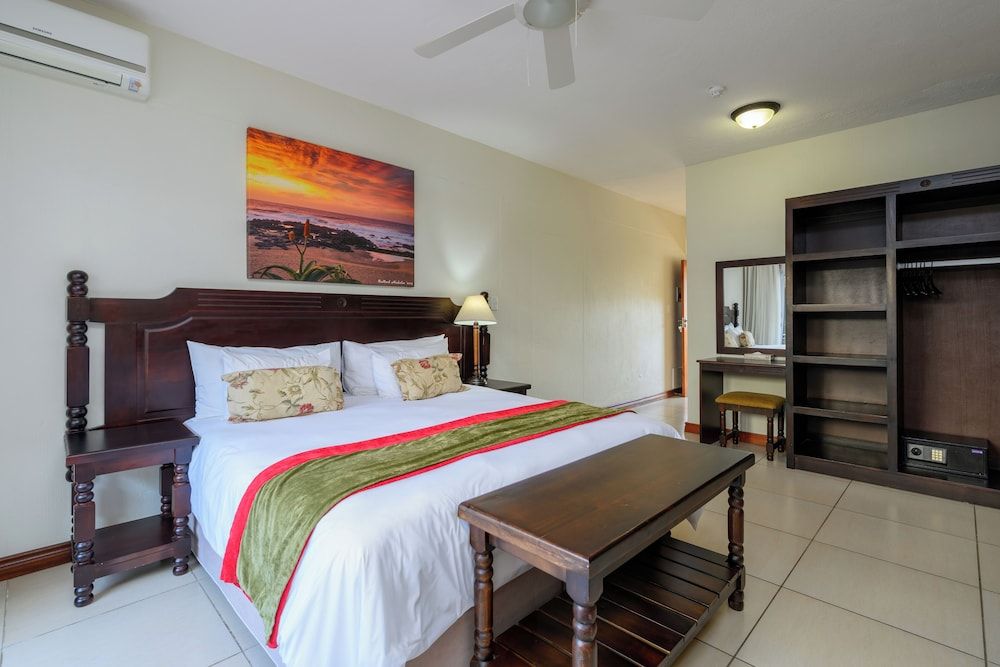 Umthunzi Hotel & Conference Deluxe Double or Twin Room, 1 Bedroom 10