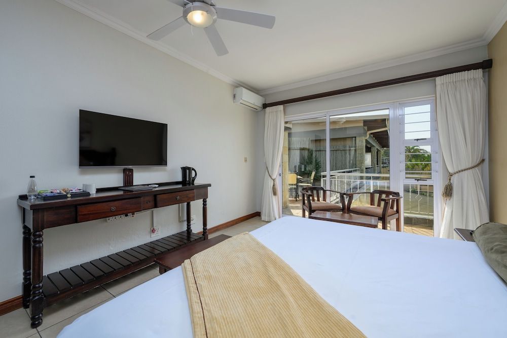 Umthunzi Hotel & Conference Deluxe Double or Twin Room, 1 Bedroom 8