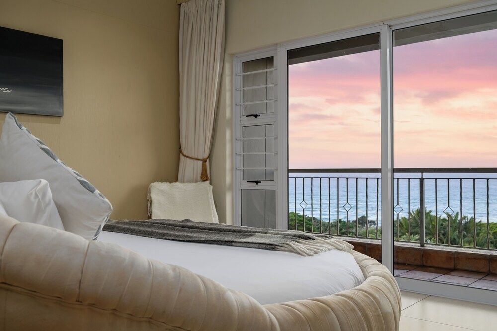 Umthunzi Hotel & Conference Honeymoon Suite, 1 King Bed, Bathtub, Sea View 3