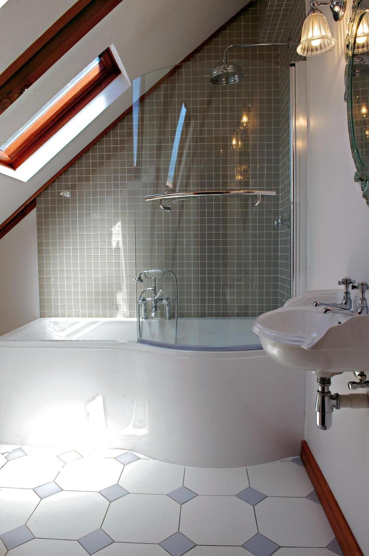 Petite Double Loft Room