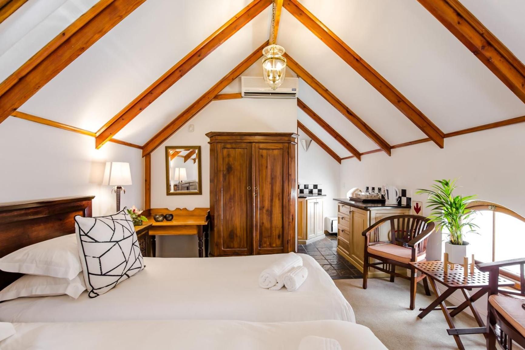 Classic Double or Twin Room