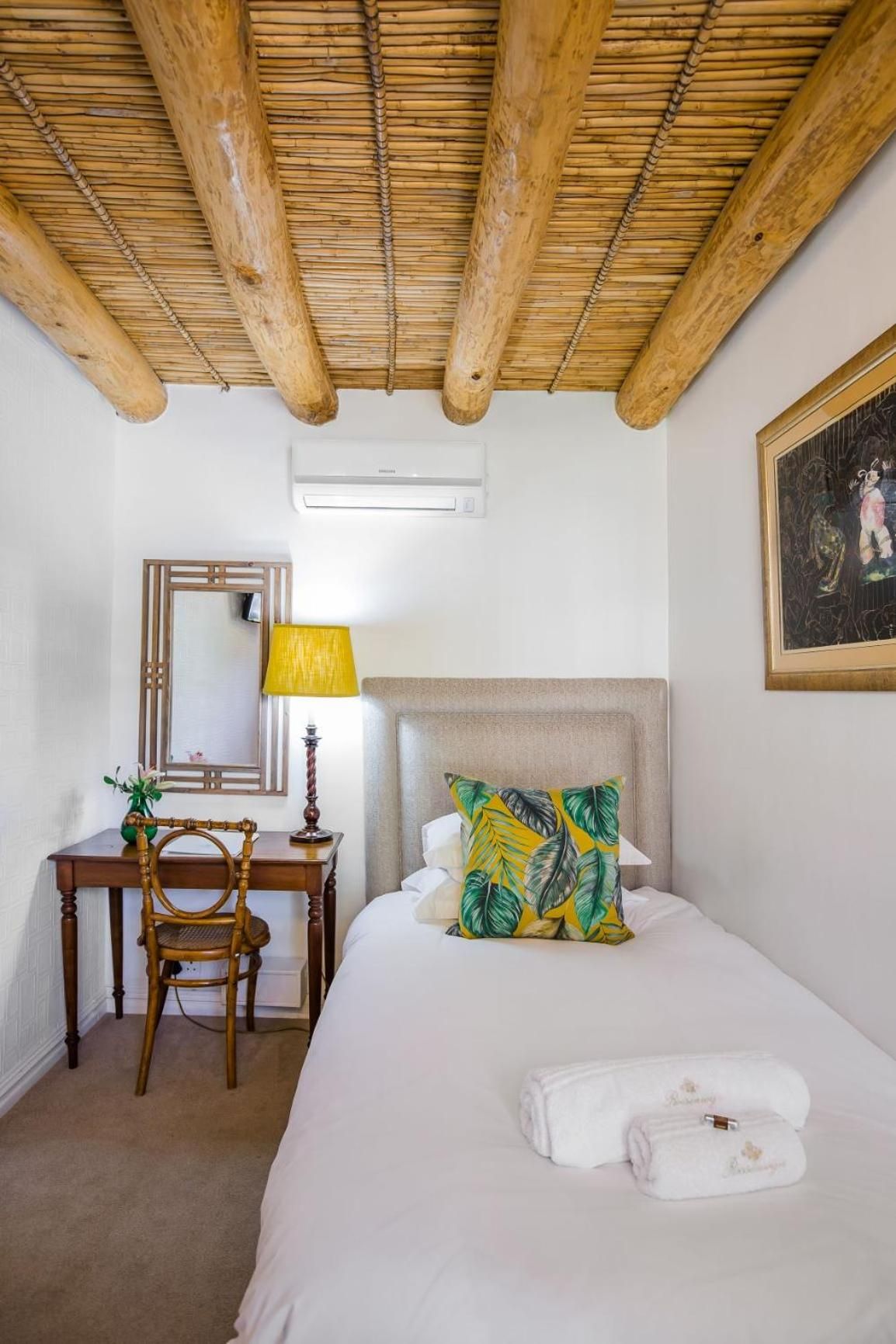 Petite Single Room