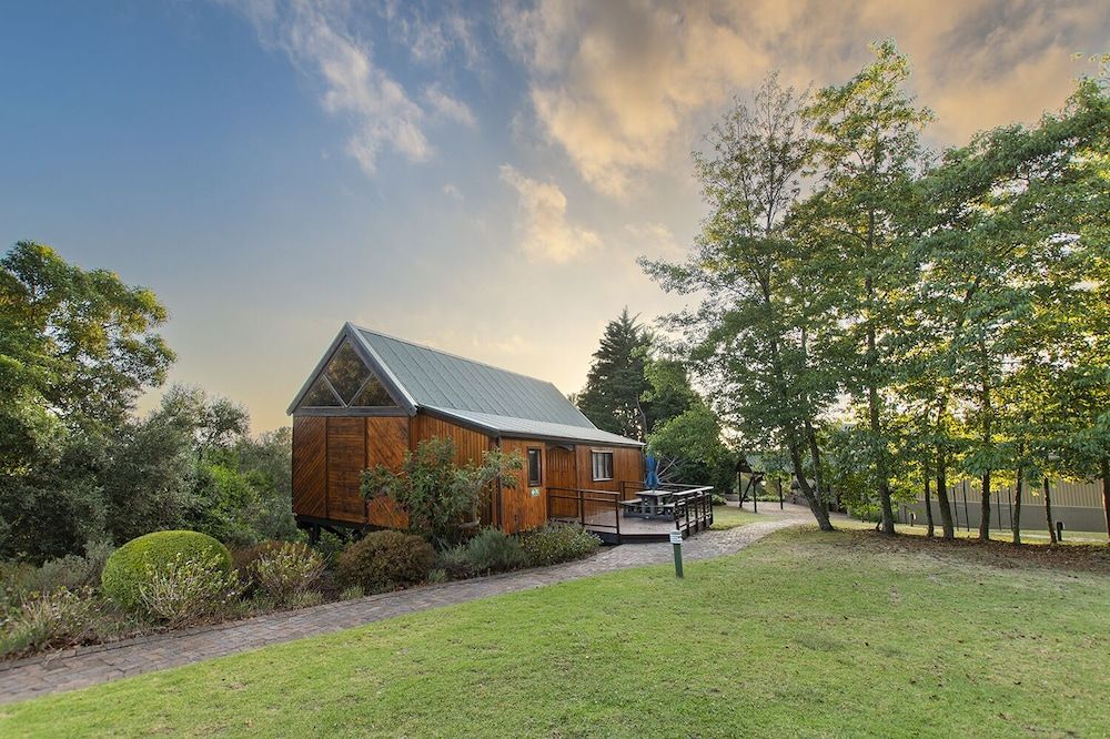 ArendsRus Country Lodge Weavers Cottage 9