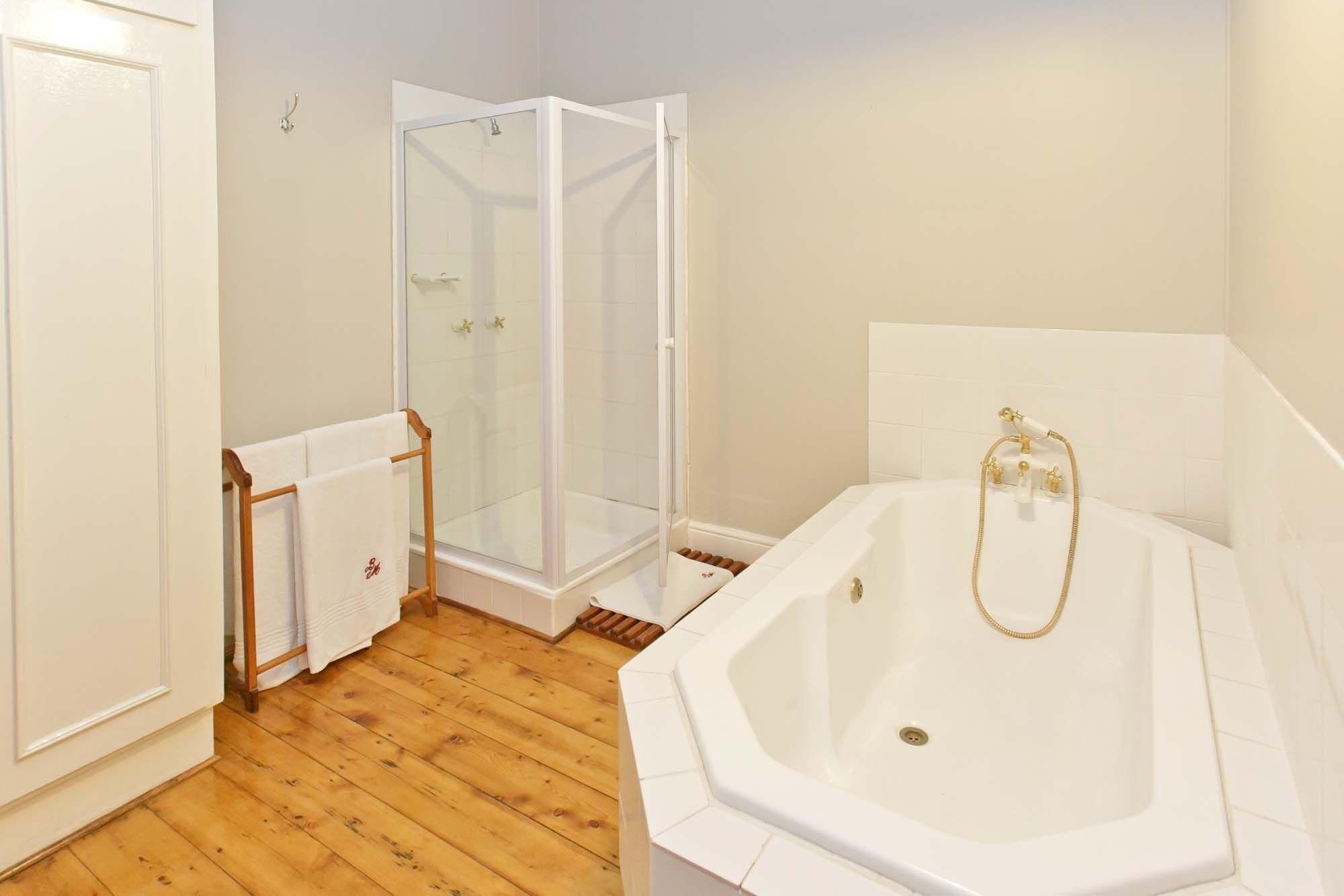 Beaufort Manor Country Lodge Family Cottage 3