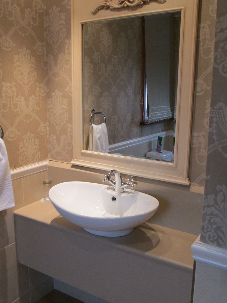 Kwa Jabu Accommodation Standard Room 5