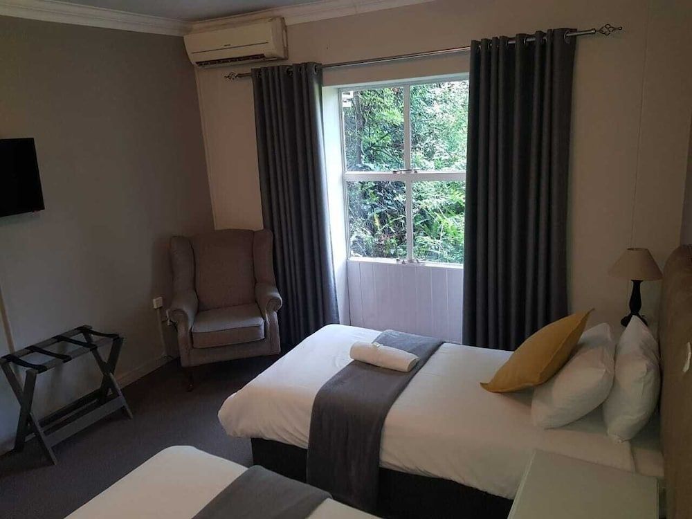 Vista ORT Standard Twin Room 3