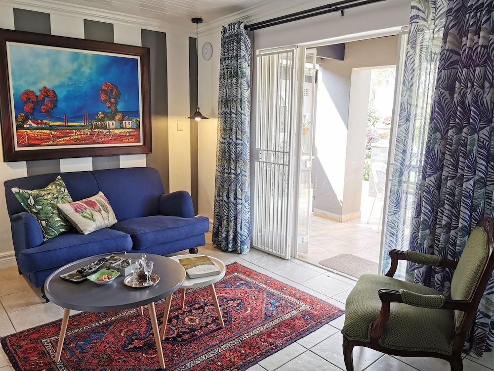 At 98 on Lynburn Guest House Family Suite, 2 Bedrooms (Two-Bedroom Suite) 9