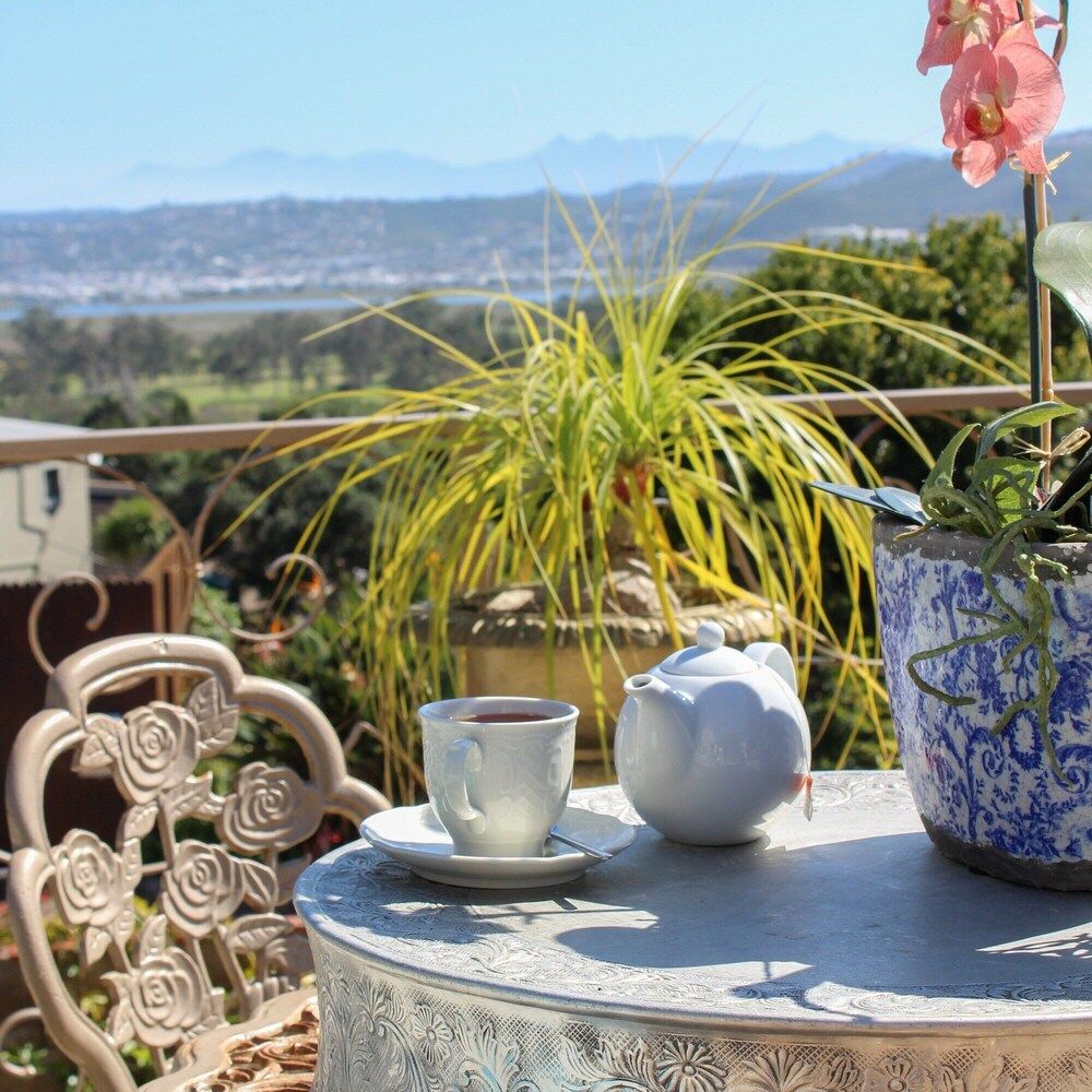 Rexford Manor Princess Room 7