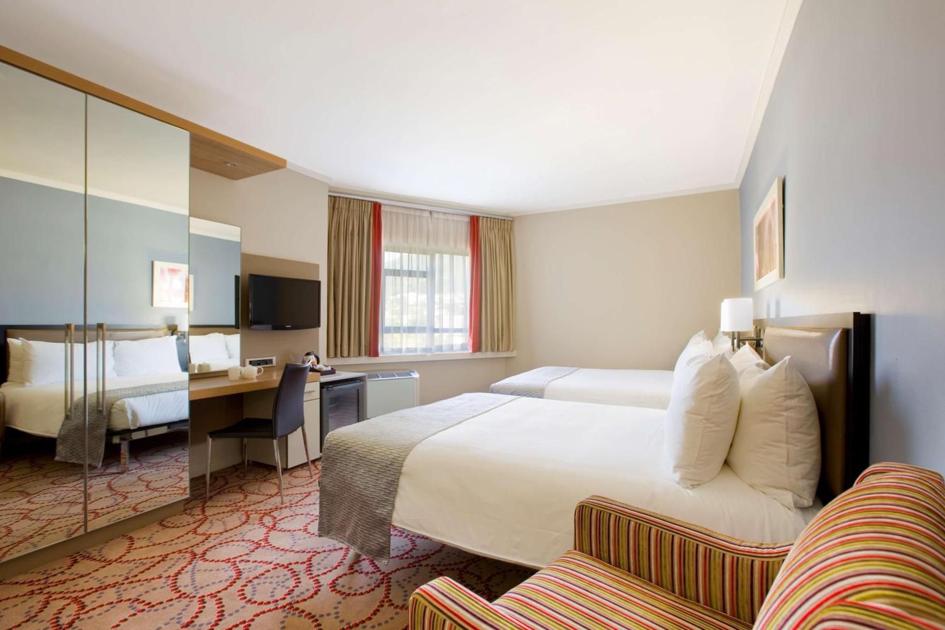 undefined SunSquare Cape Town Gardens 2