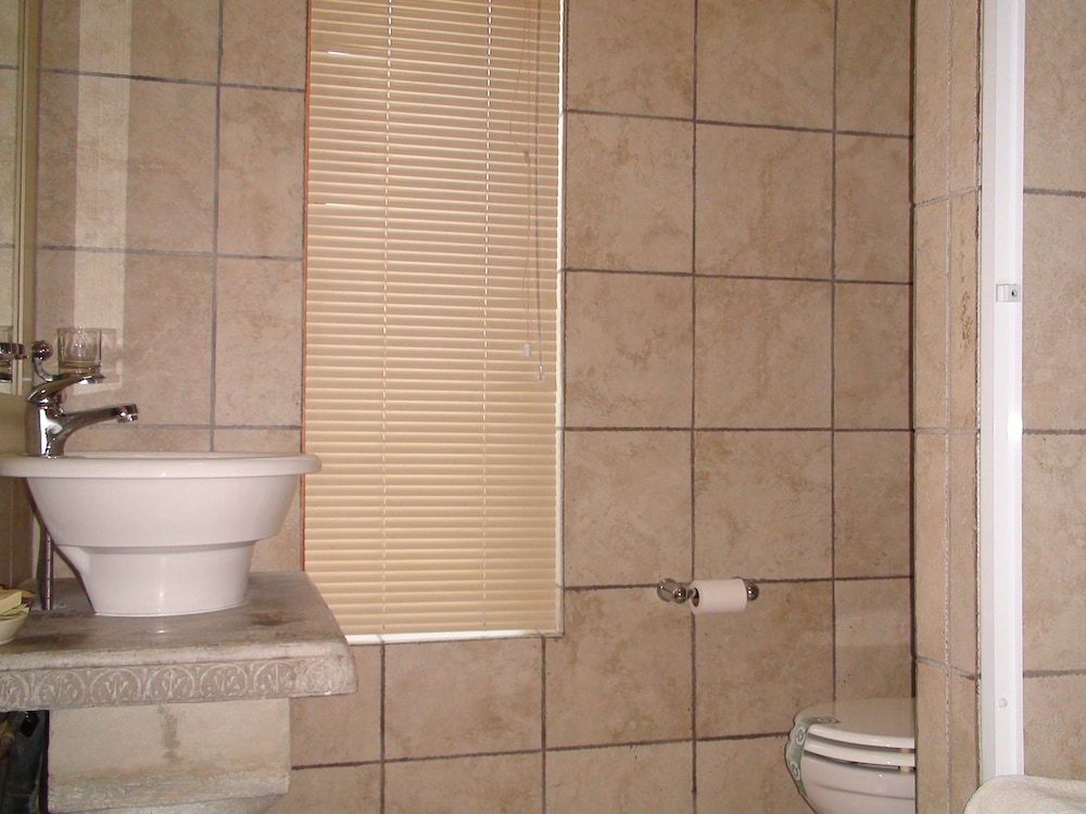 Villa Lugano Deluxe Double Room 7