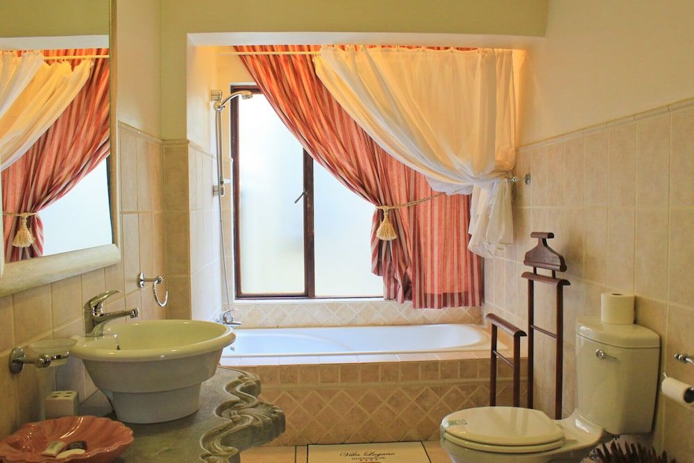 Villa Lugano Single Room 4