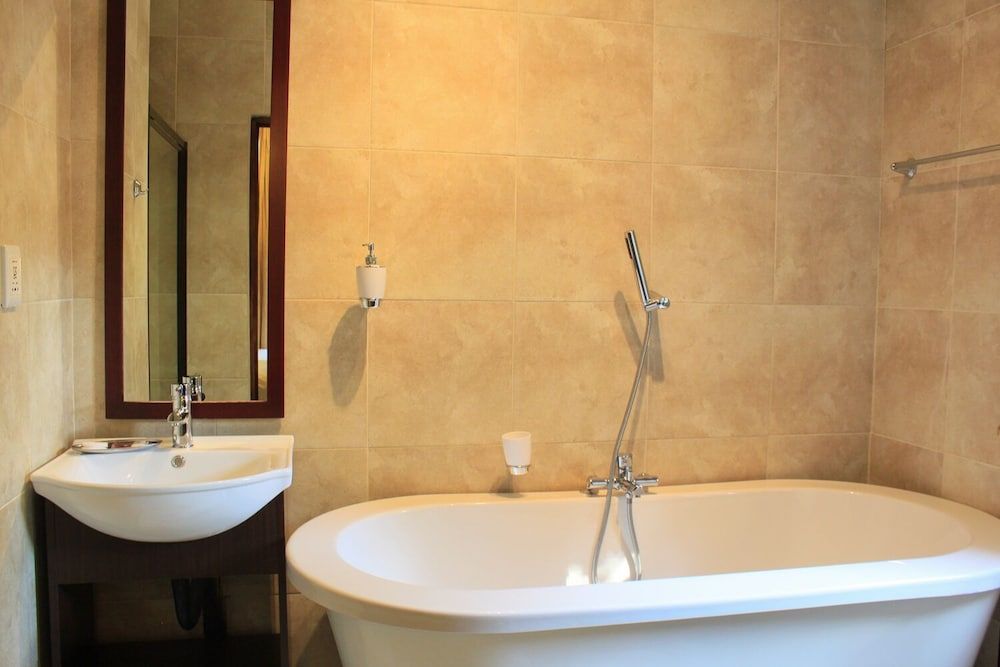 Villa Lugano Superior Double or Twin Room 5