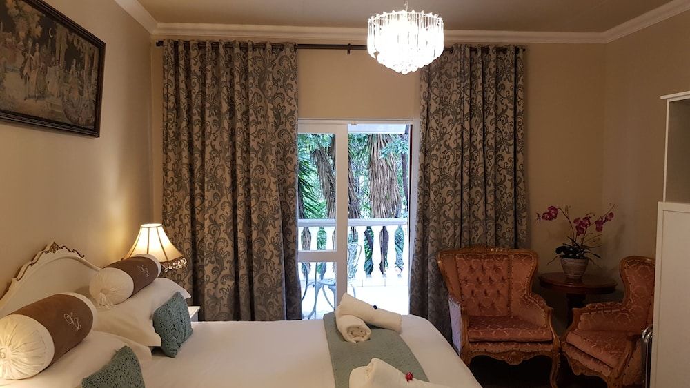 Villa Lugano Superior Double or Twin Room 7