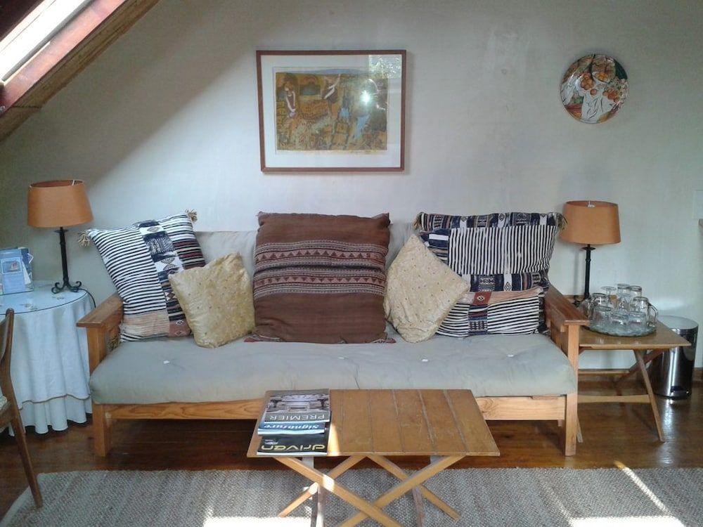 Glenhaven Guesthouse Room, Mountain View 5