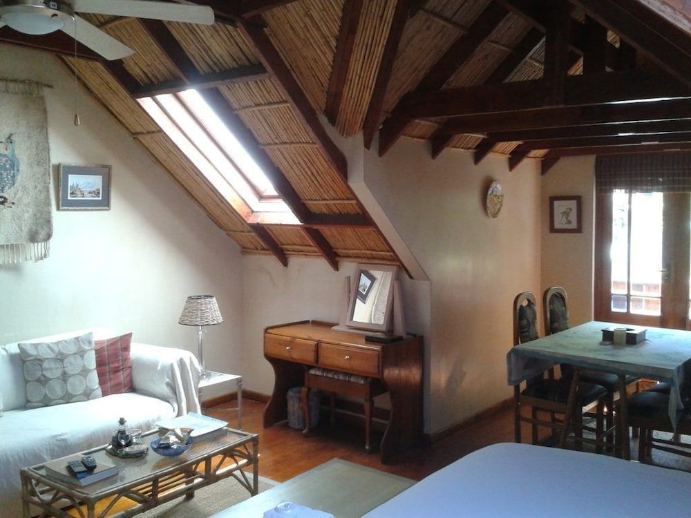 Glenhaven Guesthouse Room, Mountain View 4