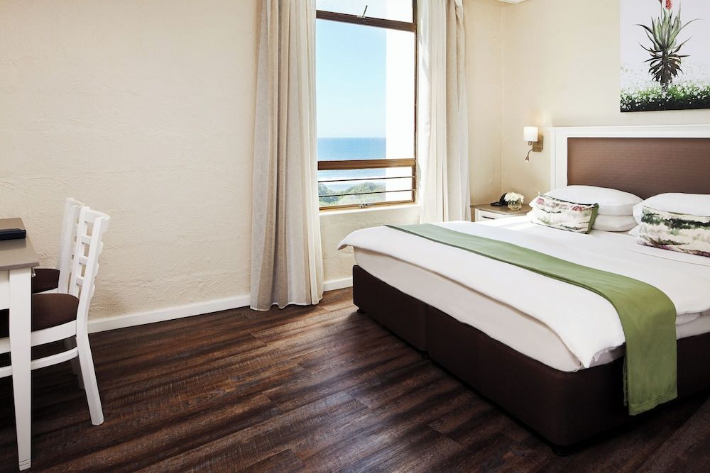 First Group Breakers Resort Studio