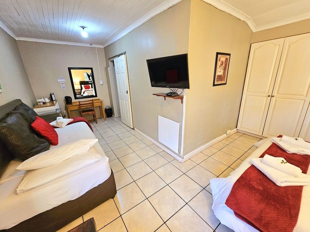 En-suite Room (4)
