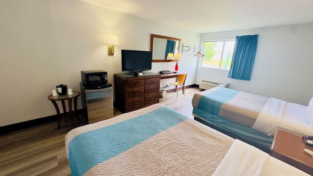 Motel 6 McGraw, NY - Cortland Standard Room, 2 Double Beds, Non Smoking 2