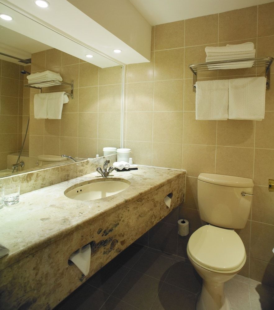 undefined Garden Court O.R. Tambo International Airport 10