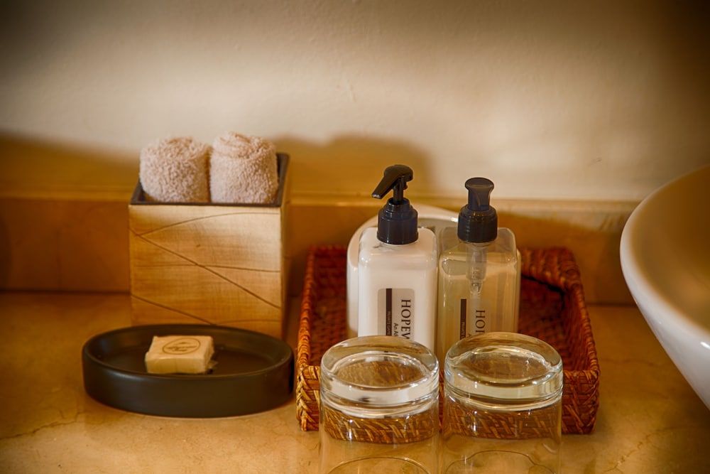 Hopewell Private Game Reserve Rhino Private Suite with Swimming Pool 8