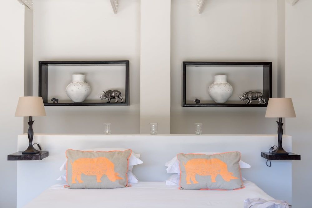 Hopewell Private Game Reserve Rhino Private Suite with Swimming Pool 4