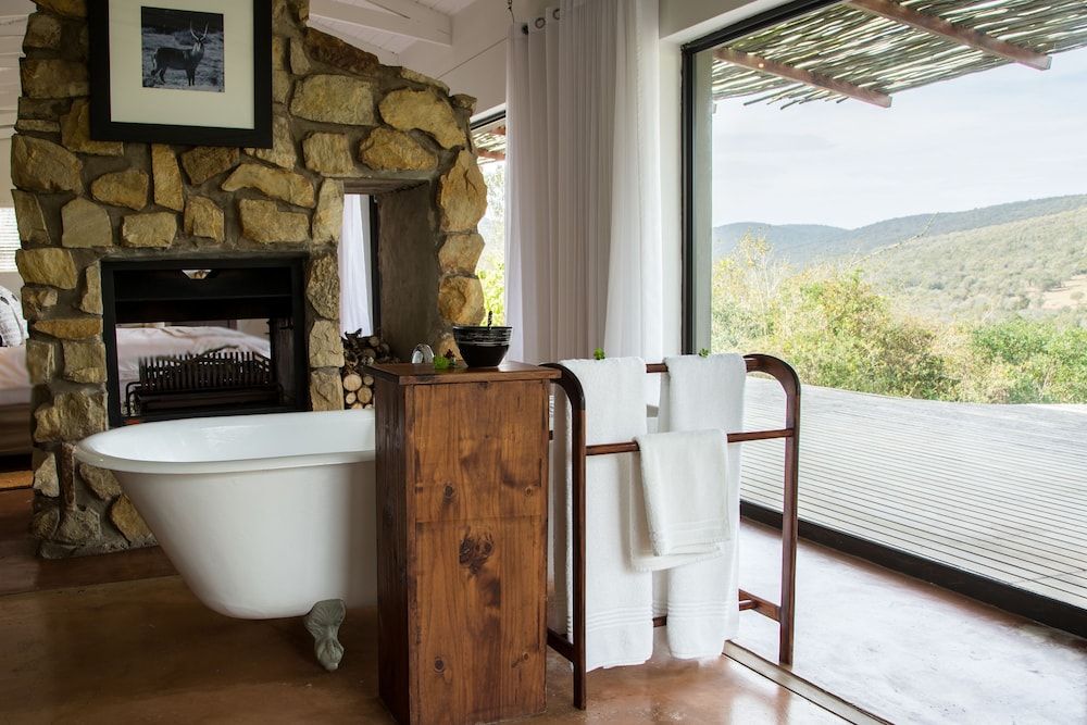 Hopewell Private Game Reserve Rhino Private Suite with Swimming Pool 14