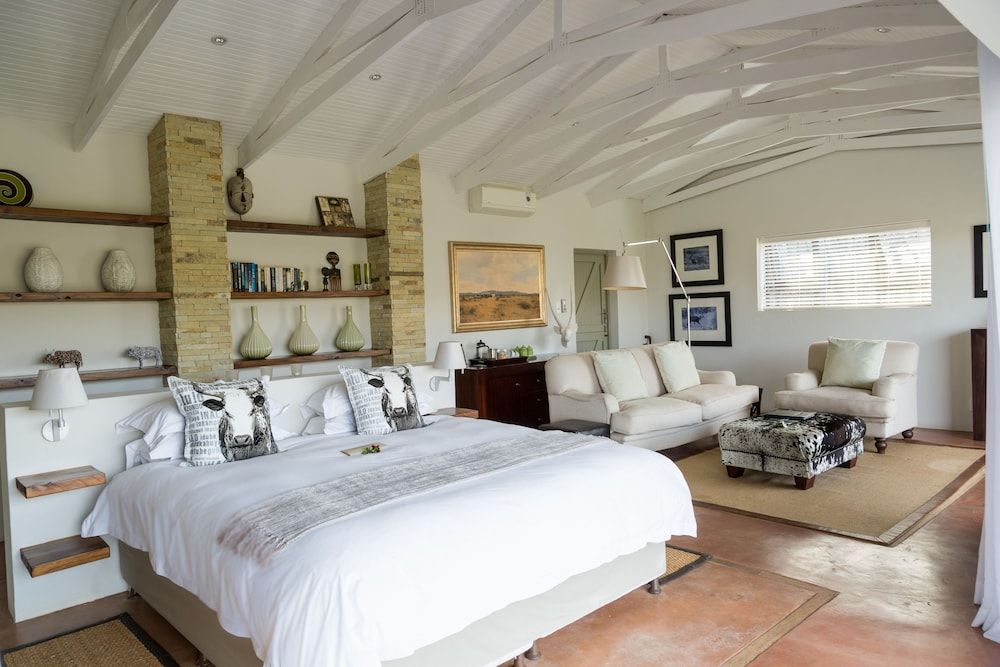 Hopewell Private Game Reserve Nguni Private Luxury Suite with Gazebo (1) 3