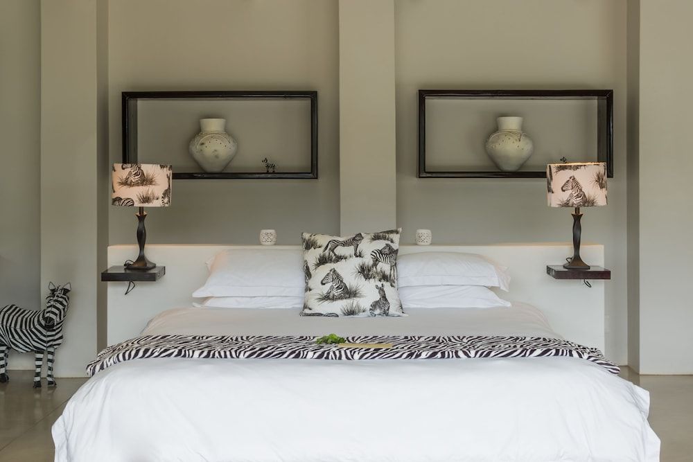 Zebra Private Suite with Swimming Pool