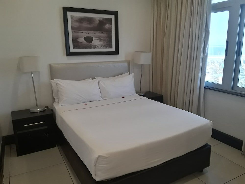 Parade Hotel Family Room, Partial Ocean View (4 Sleeper) 3