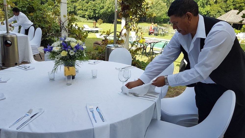 undefined Riverside Boutique Hotel 9