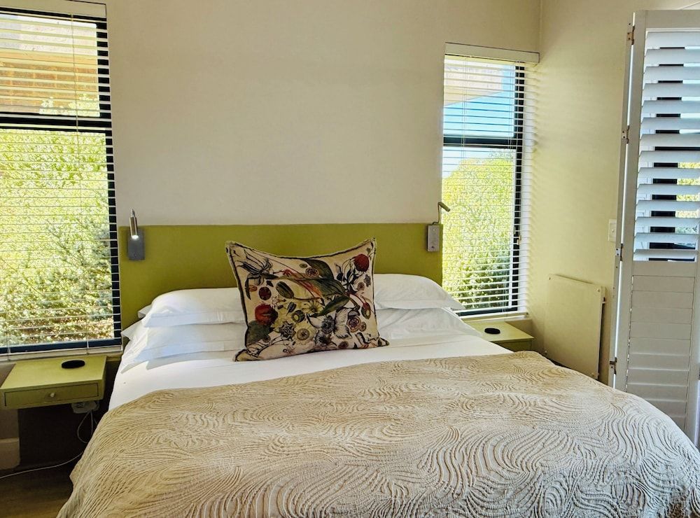 Luxury Room 1