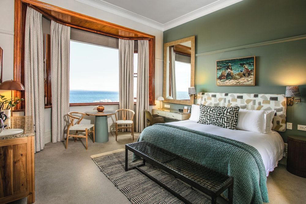 undefined Ellerman House 4