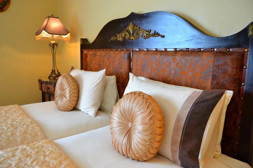 Kimberley Manor Guesthouse Luxury Room